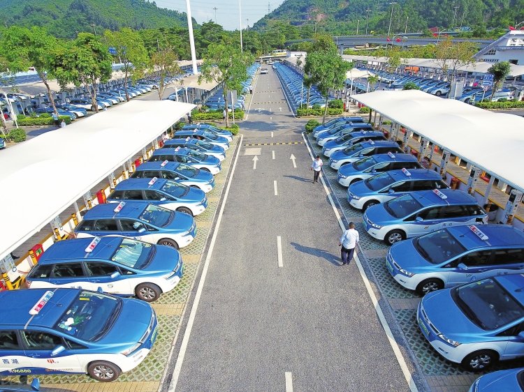 南網(wǎng)電動汽車 跑出“新動力”