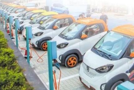 新基建東風(fēng)吹,充電樁市場將會(huì)迎來怎樣的新一年?