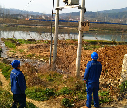 陜西地電西鄉(xiāng)供電分公司加道“防護網(wǎng)”保汛期安全運行