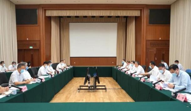 雷鳴山、王琳拜會(huì)生態(tài)環(huán)境部黨組書(shū)記孫金龍、部長(zhǎng)黃潤(rùn)秋