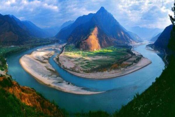 雅魯藏布江建2座電站，印度就喊“大壩威脅論”，中國本要建17座