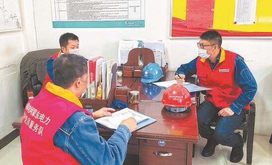 劉磊：守一份責(zé)任，保一方光明