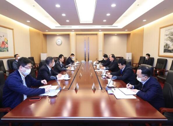 毛偉明會(huì)見(jiàn)上海市委常委、副市長(zhǎng)吳清