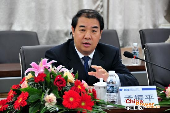 孟振平談國有企業(yè)：要扛起國企政治責(zé)任，旗幟鮮明講政治