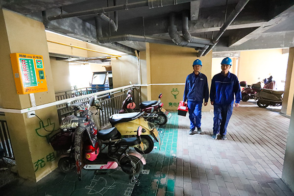 “小電驢”充電更安全了！寧海縣24393個(gè)充電接口完成升級(jí)改造