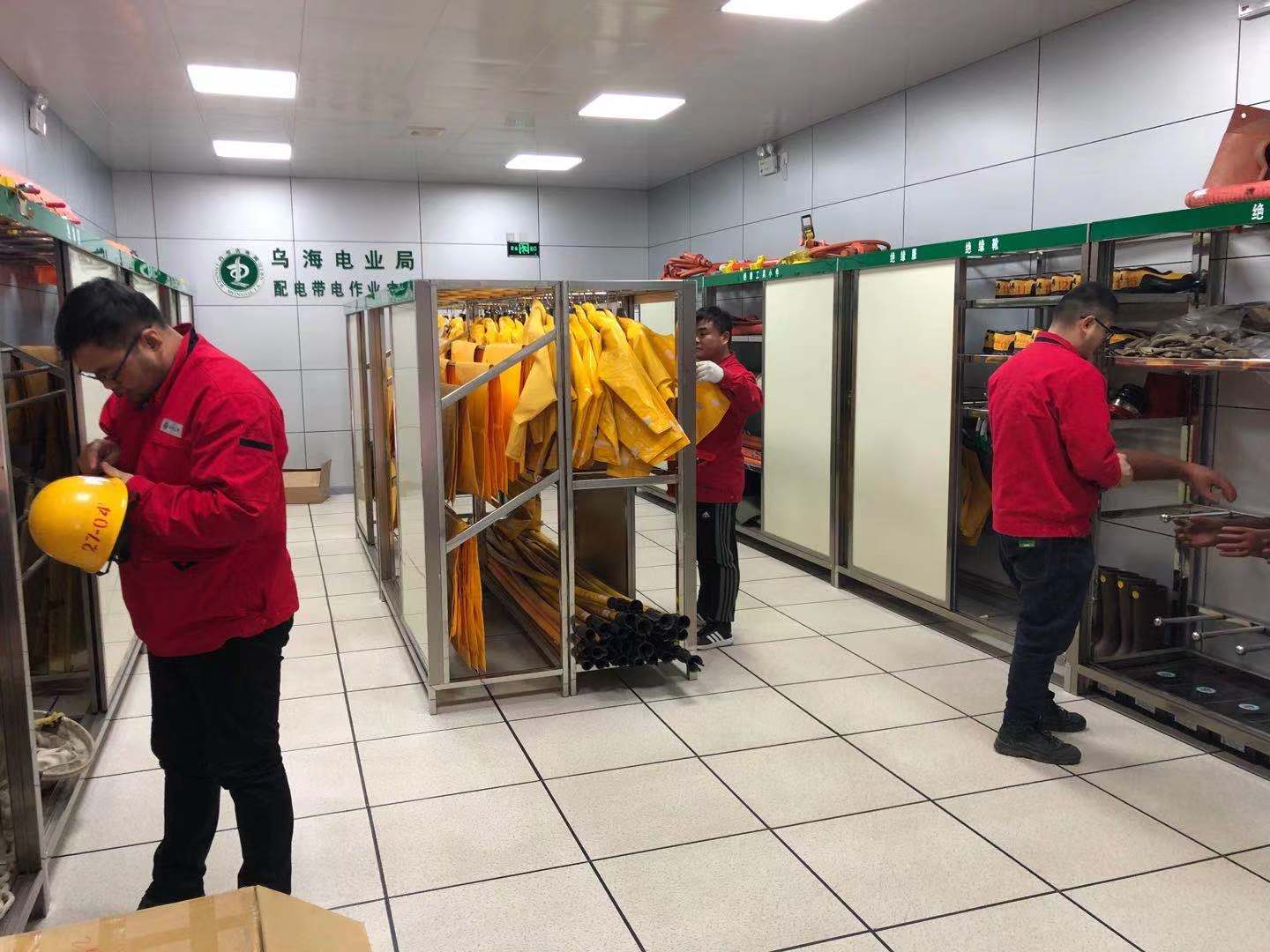 烏海電業(yè)局配電帶電作業(yè)中心：寒冬大檢查，新年保安全