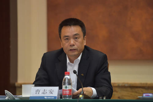 全國(guó)政協(xié)委員、南方電網(wǎng)公司總經(jīng)理曹志安：加強(qiáng)跨省區(qū)能源資源優(yōu)化配置 助力實(shí)現(xiàn)“碳達(dá)峰、碳中和”目標(biāo)