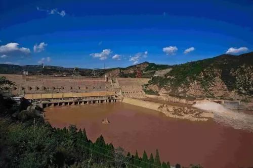 高效運轉(zhuǎn)話改革,立規(guī)定矩繪藍圖——三門峽發(fā)電公司將建章立制貫穿機構(gòu)改革全過程