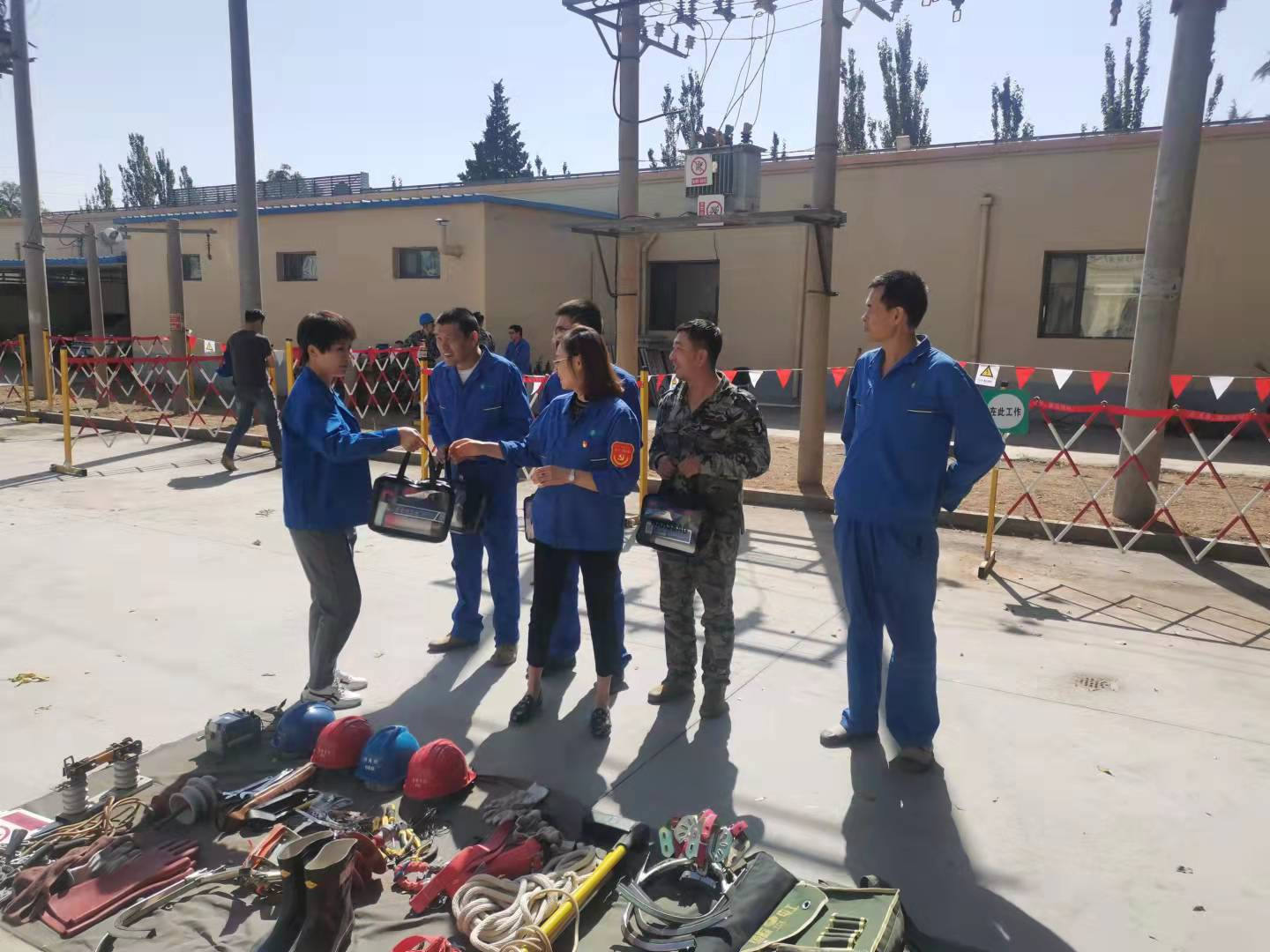 烏海電業(yè)局千里山分局：演練鍛煉能力，比賽彰顯風(fēng)姿