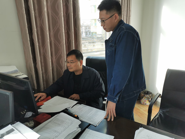 國網(wǎng)撫州市南豐縣供電公司:強化安全工器具檢查 為冬季作業(yè)保駕護航