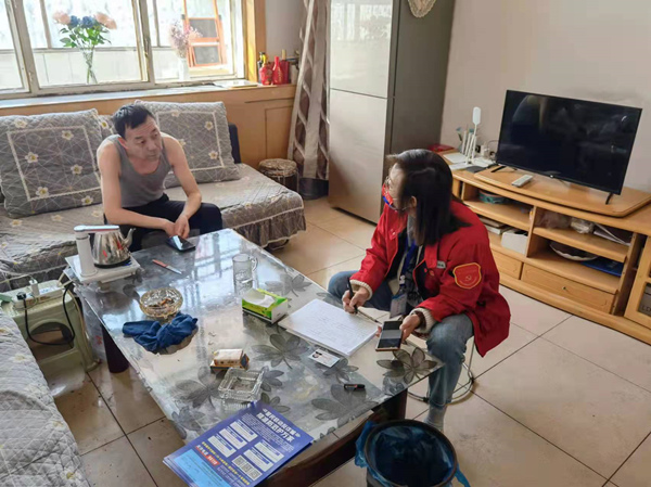 烏海市千里山供電分公司:“敲門行動”,筑牢疫情防控屏障