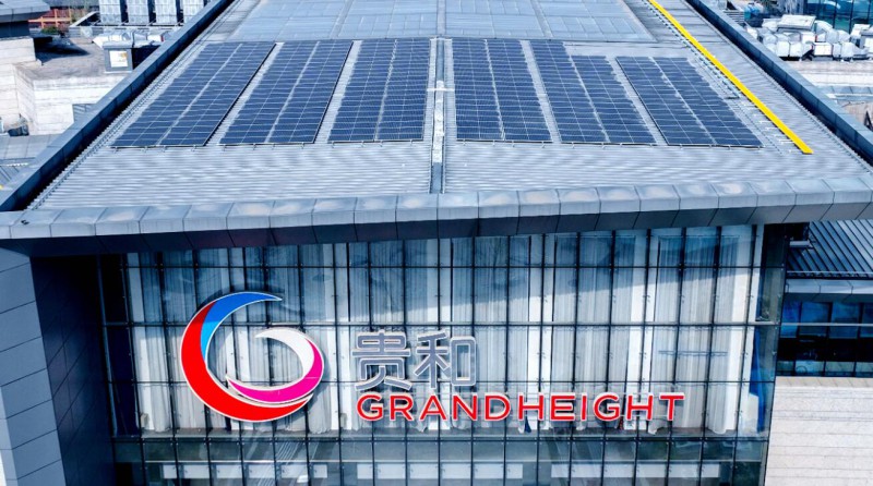 1.2MW！山東商業(yè)綜合體屋頂光伏發(fā)電項(xiàng)目并網(wǎng)發(fā)電