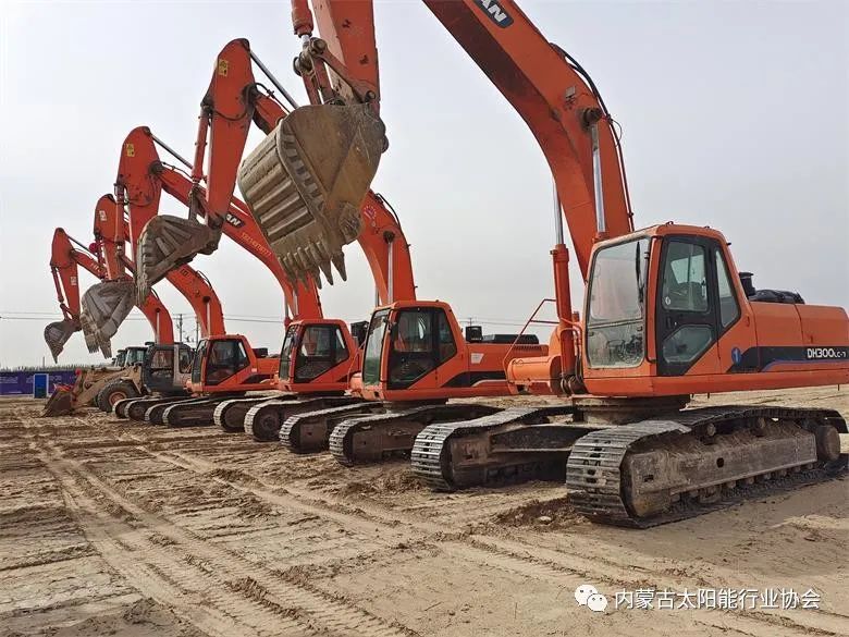 總投資25億！華能巴彥淖爾市光熱裝備產(chǎn)業(yè)園在臨河區(qū)開工奠基