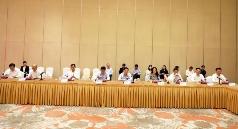 協(xié)鑫、徐工聯(lián)手！布局新能源