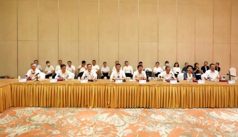 協(xié)鑫、徐工聯(lián)手！布局新能源