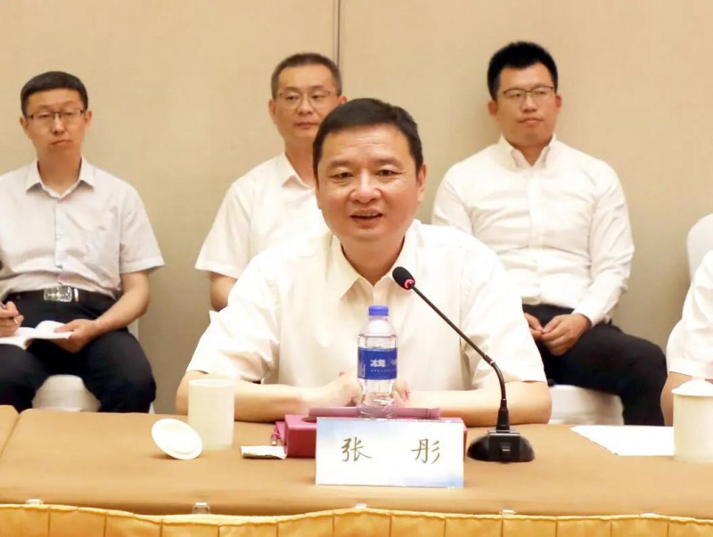 協(xié)鑫、徐工聯(lián)手！布局新能源