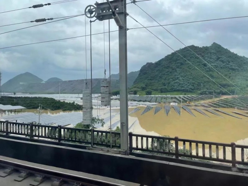 地面電站秒變漂浮電站，又一光伏電站被水淹！