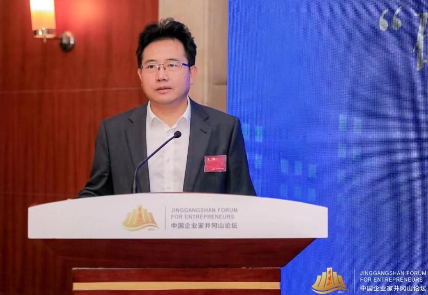 龍衛(wèi)國(guó):減碳減排是建筑業(yè)義不容辭的責(zé)任和使命