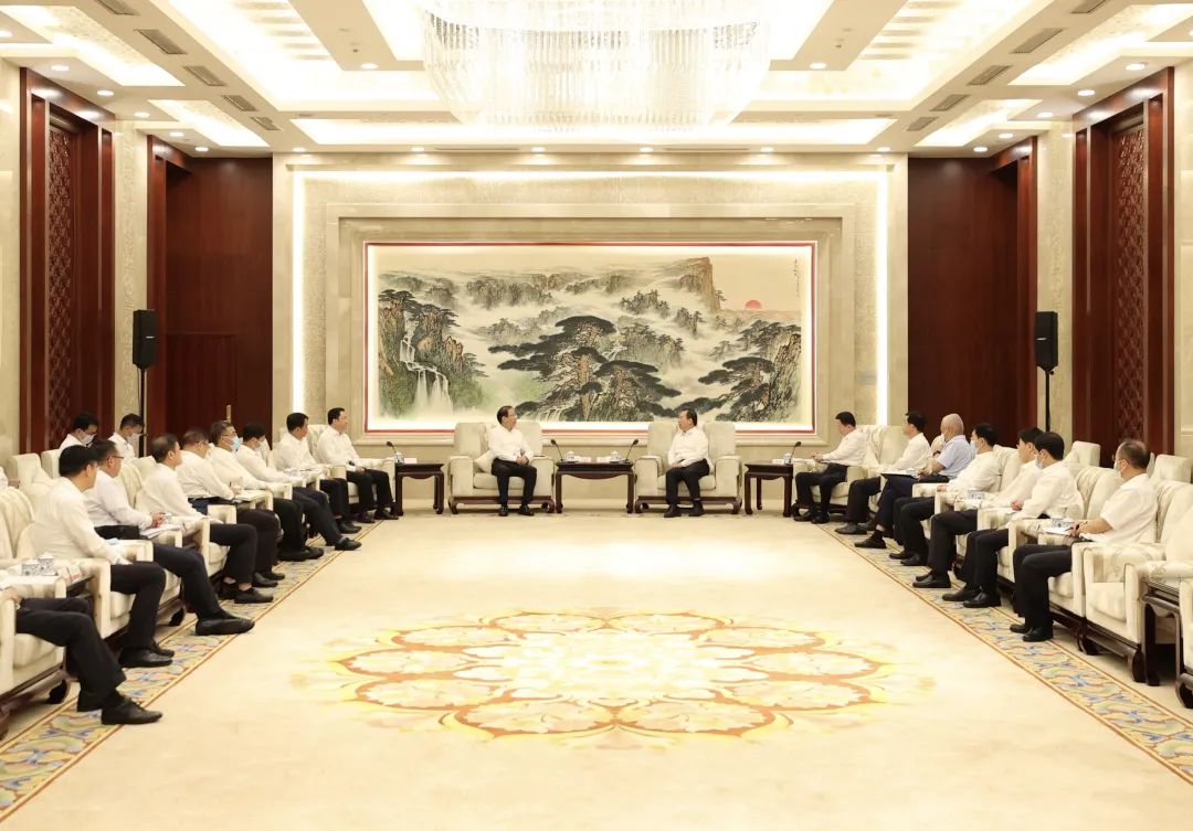 辛保安與山東省委書記李干杰、省長周乃翔會談