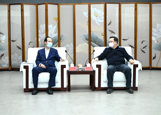 丁焰章與雄安新區(qū)黨工委書記、管委會主任張國華會談