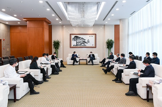 華能集團(tuán)總經(jīng)理、黨組副書(shū)記鄧建玲會(huì)見(jiàn)沈鼓集團(tuán)董事長(zhǎng)戴繼雙