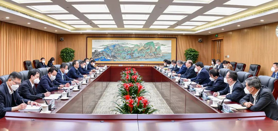 鄒磊、劉明勝與國家電網(wǎng)董事長辛保安、總經(jīng)理張智剛會談