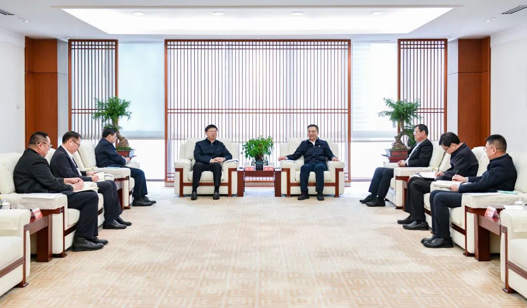 大唐集團(tuán)有限公司黨組書記、董事長鄒磊會見吉林省委常委、省委秘書長李偉