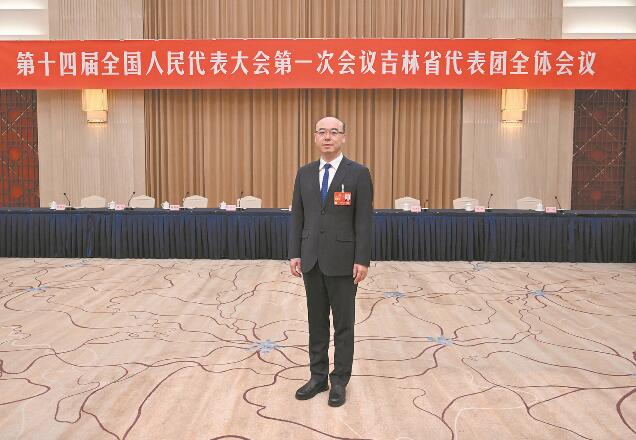 【兩會(huì)好聲音】全國(guó)人大代表 王志偉:多措并舉推動(dòng)吉林能源綠色低碳轉(zhuǎn)型