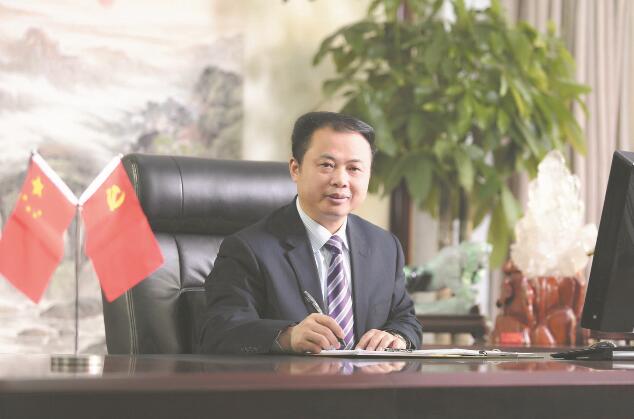 全國(guó)人大代表、天能控股集團(tuán)有限公司董事長(zhǎng)張?zhí)烊危喊l(fā)揮科技創(chuàng)新主力軍作用 推動(dòng)儲(chǔ)能產(chǎn)業(yè)高質(zhì)量發(fā)展