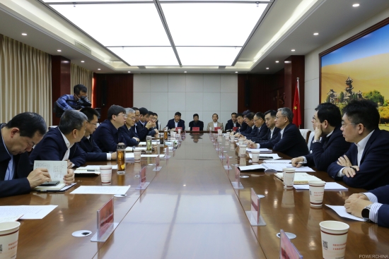 中國電建黨委副書記、總經(jīng)理王斌與酒泉市主要領(lǐng)導(dǎo)會(huì)談