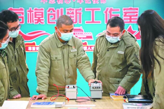 艾虎:讓企業(yè)用電放心,讓村民用電滿意