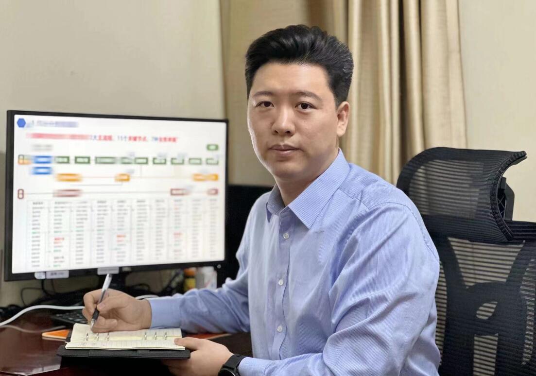 國(guó)網(wǎng)信通產(chǎn)業(yè)集團(tuán)工匠張海超：踐行工匠精神，平凡鑄就不凡