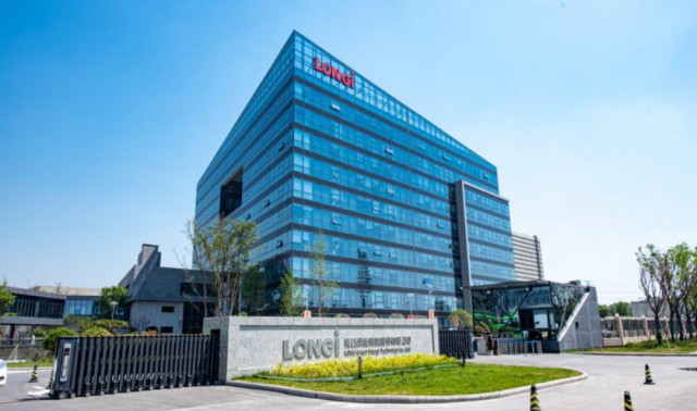 隆基綠能：組件出貨量三連冠，凈利潤(rùn)148億！