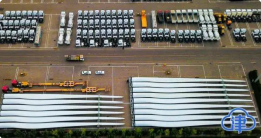 天津造“風(fēng)電翅膀”出?！斑h征”