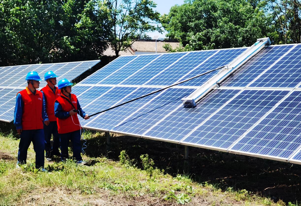 國網(wǎng)旬邑縣供電公司光伏助農(nóng)，數(shù)智促富，擦亮新時代鄉(xiāng)村振興“陽光路”