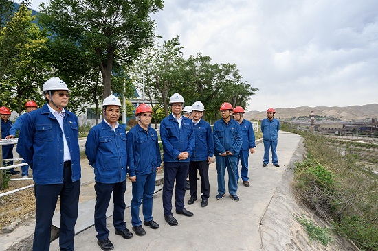 華能集團(tuán)總經(jīng)理、黨組副書記鄧建玲到蘭州熱電公司調(diào)研