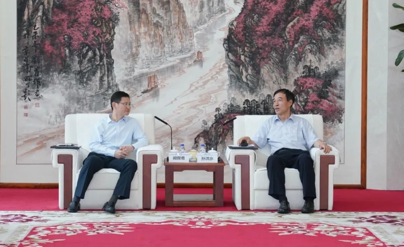 中國能建黨委副書記、總經(jīng)理孫洪水與郴州市委副書記、市長闞保勇會談