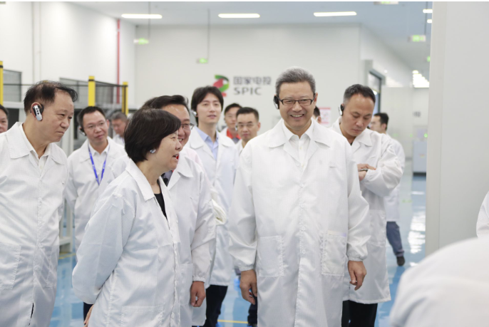 全國(guó)政協(xié)副主席沈躍躍一行來(lái)國(guó)家電投開(kāi)展專(zhuān)題調(diào)研