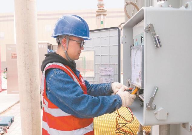 范紅星：在現(xiàn)場學(xué)習(xí)成長，在一線實(shí)踐創(chuàng)新