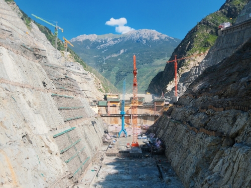 數(shù)智賦能,世界高壩正拔地而起