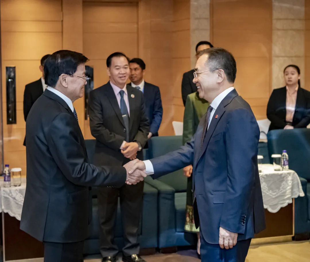 大唐集團黨組書記、董事長鄒磊拜會老撾國家主席通倫·西蘇里