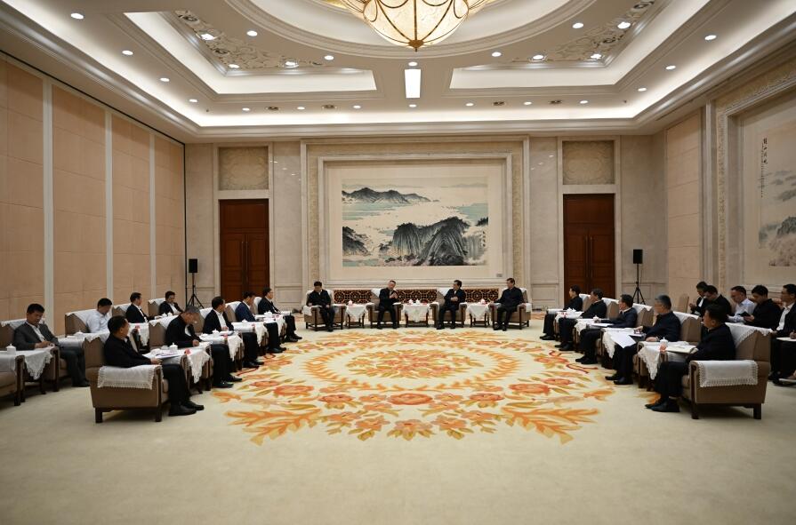 三峽集團董事長、黨組書雷鳴山拜會江蘇省委書記信長星、 省長許昆林