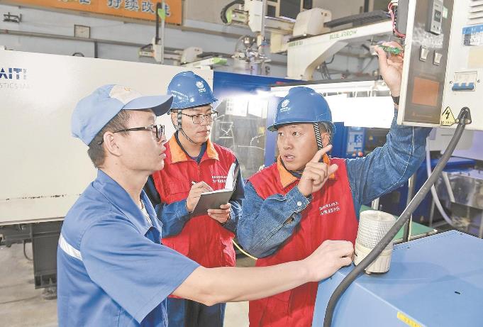 國網(wǎng)吉林供電公司“黨員靠前服務 產(chǎn)業(yè)用電無憂