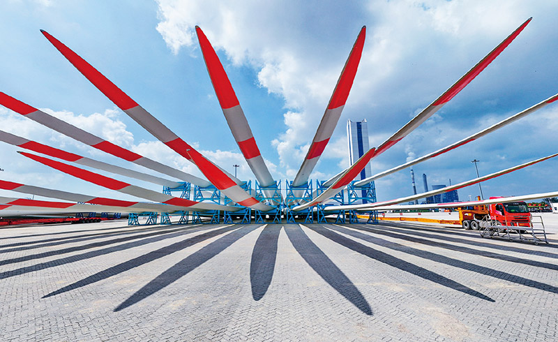 工信部：聚焦光伏、新能源汽車等產業(yè)鏈鍛造一批“殺手锏”技術