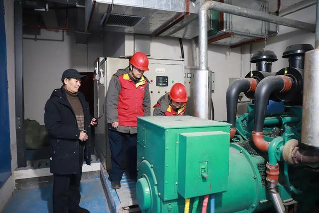 國(guó)網(wǎng)石門(mén)縣供電公司主動(dòng)“問(wèn)診”?？蛻?hù)春節(jié)用電無(wú)憂(yōu)