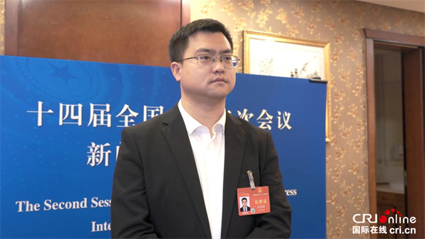 全國(guó)人大代表姚金健:進(jìn)一步健全新型儲(chǔ)能標(biāo)準(zhǔn)體系 加快新能源高質(zhì)量發(fā)展