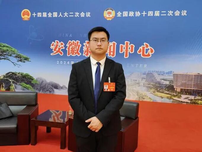 全國人大代表、國軒高科姚金?。簶?biāo)準(zhǔn)、技術(shù)、產(chǎn)業(yè)鏈多管齊下，推動電化學(xué)儲能產(chǎn)業(yè)高質(zhì)量發(fā)展