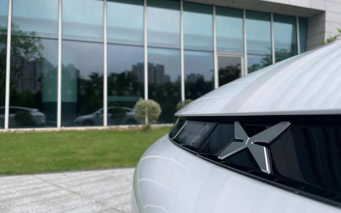 小鵬汽車去年凈虧損擴大至103億，4月將發(fā)全新品牌