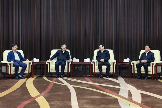 華能集團(tuán)董事長溫樞剛、總經(jīng)理鄧建玲會(huì)見寧夏回族自治區(qū)黨委書記梁言順主席張雨浦