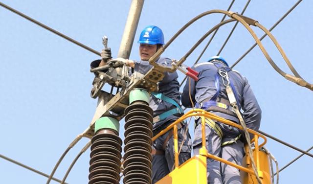 云南曲靖供電局配網調控實現“自動駕駛”